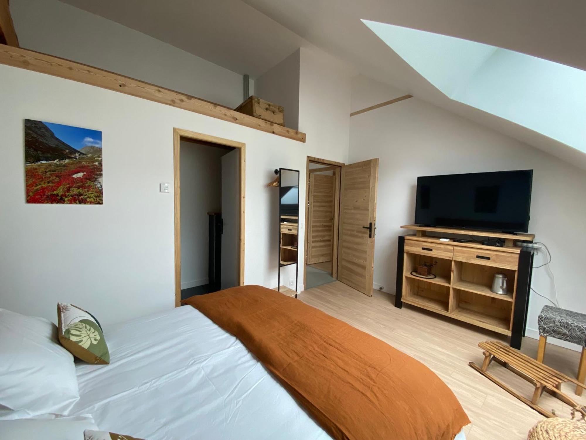 Le Couleau Bed & Breakfast Chateauroux-les-Alpes Eksteriør bilde